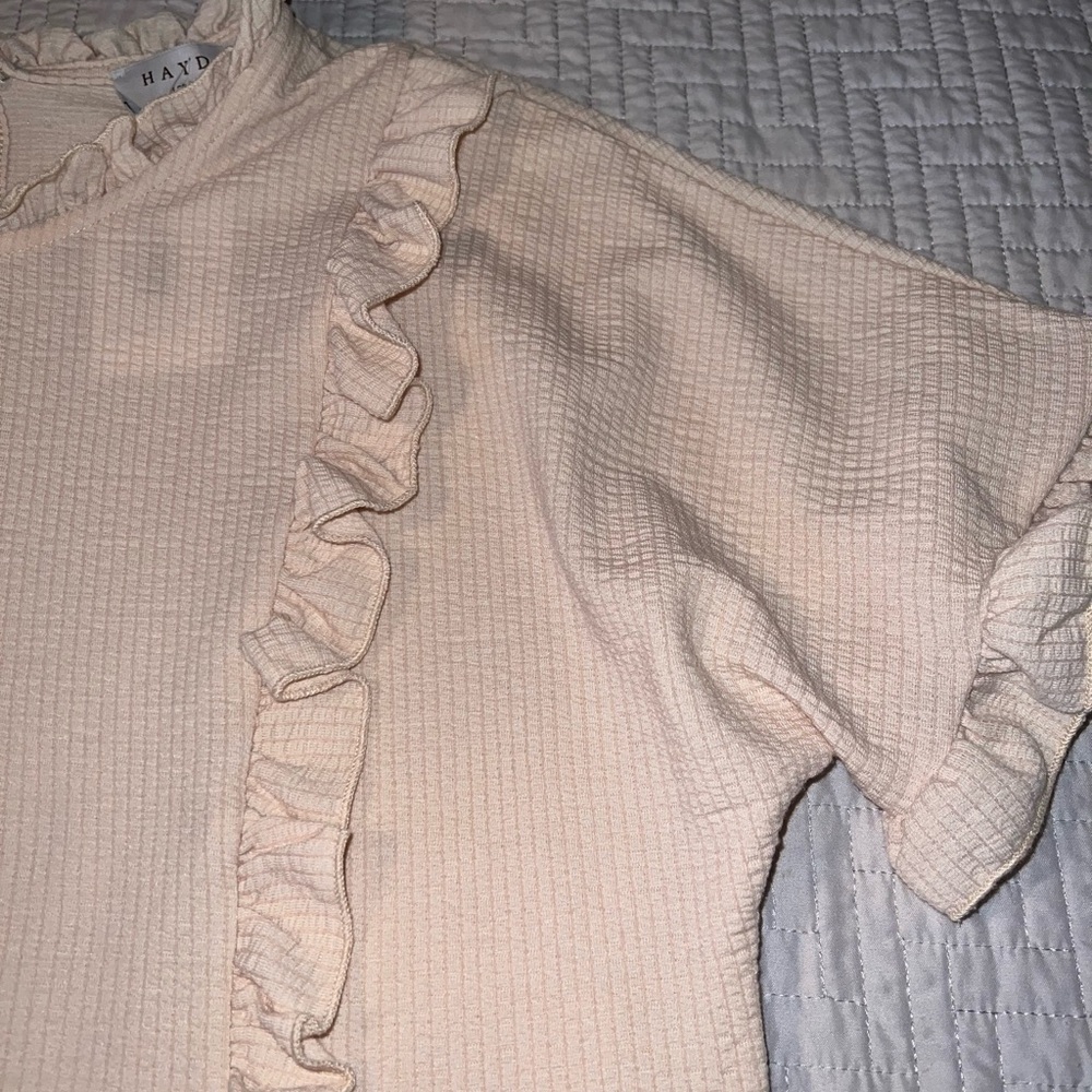 Hayden Cream Ruffle Blouse - Picture 4 of 12
